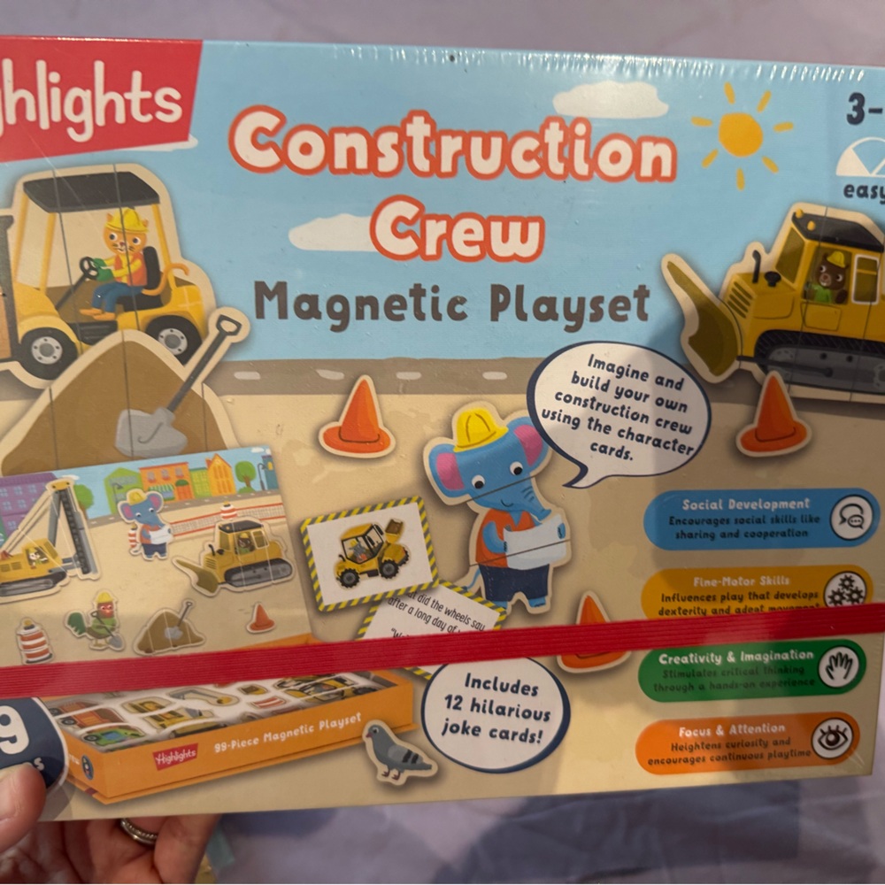 Highlights Construction Crew Magnetic Playset